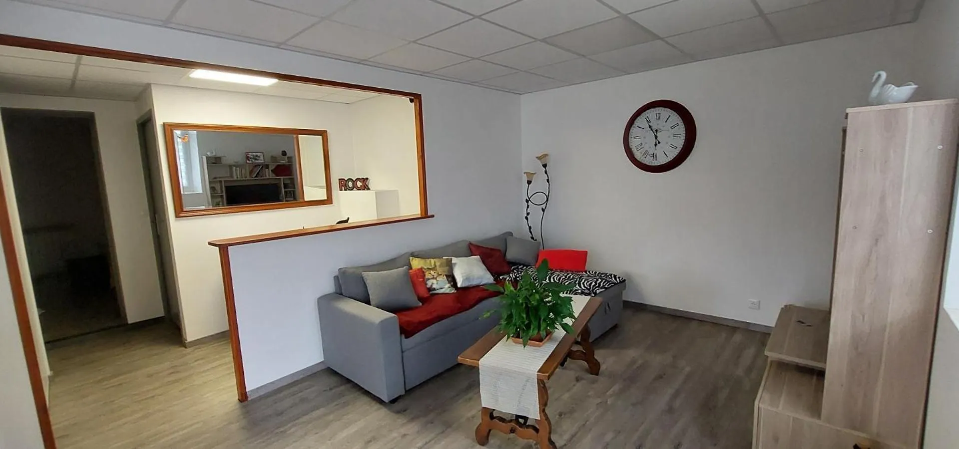 Agreable T2 50M2 Daire Aubin